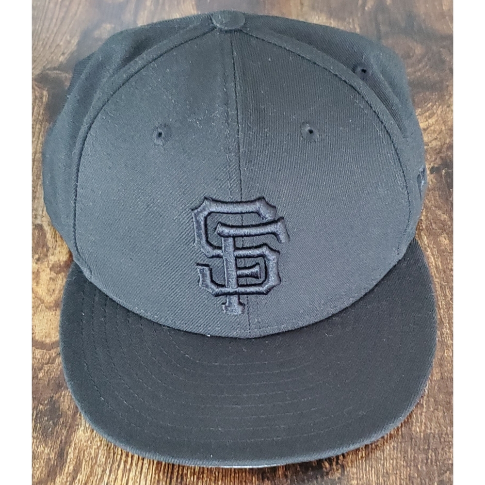 Black San Francisco Giants black on black cap
